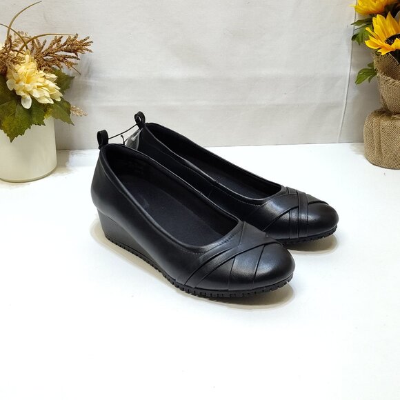 Tredsafe Moulin Slip-Resistant Women's 9 DREAMCELL Anti-Fatigue Moisture-Wicking - Picture 1 of 10